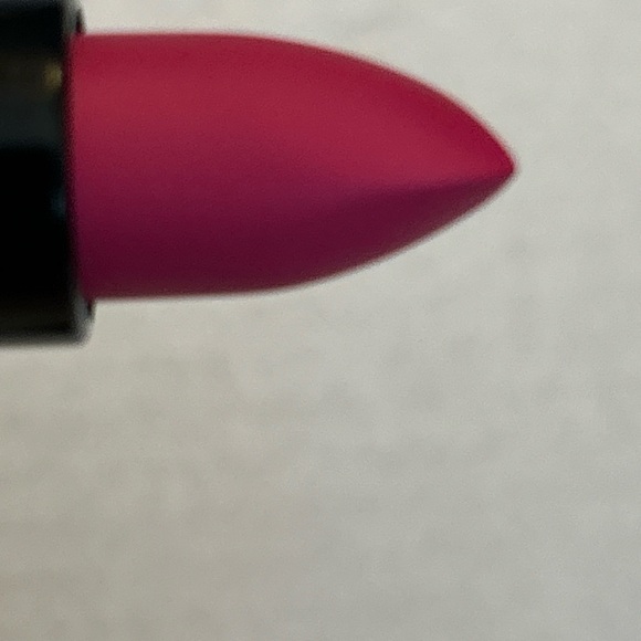 Revlon Lipstick #005 Fire & Ice Shine - Picture 4 of 10